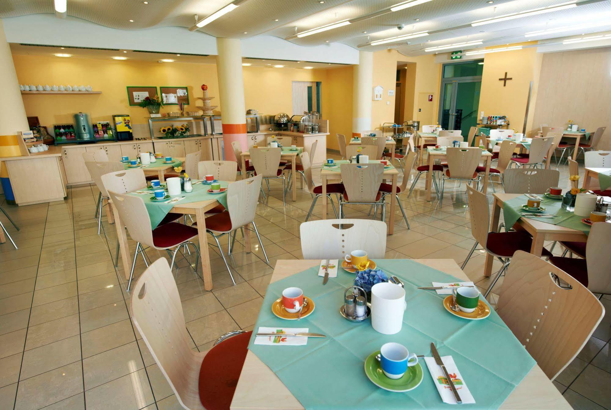 Hotel Kolping Wien Zentral מראה חיצוני תמונה