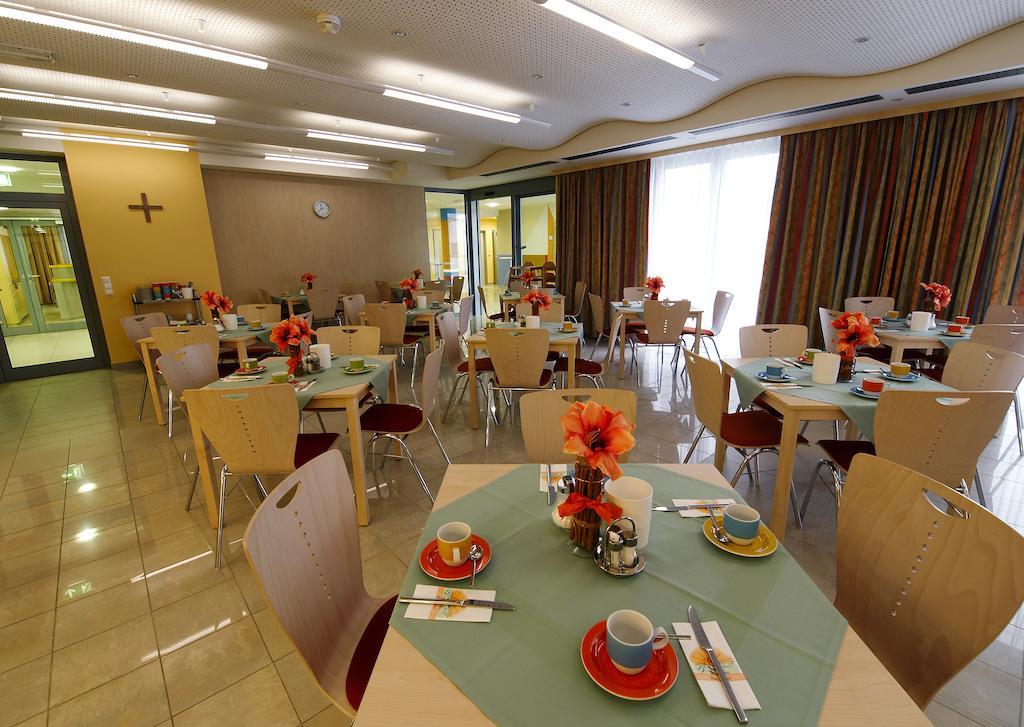 Hotel Kolping Wien Zentral מראה חיצוני תמונה